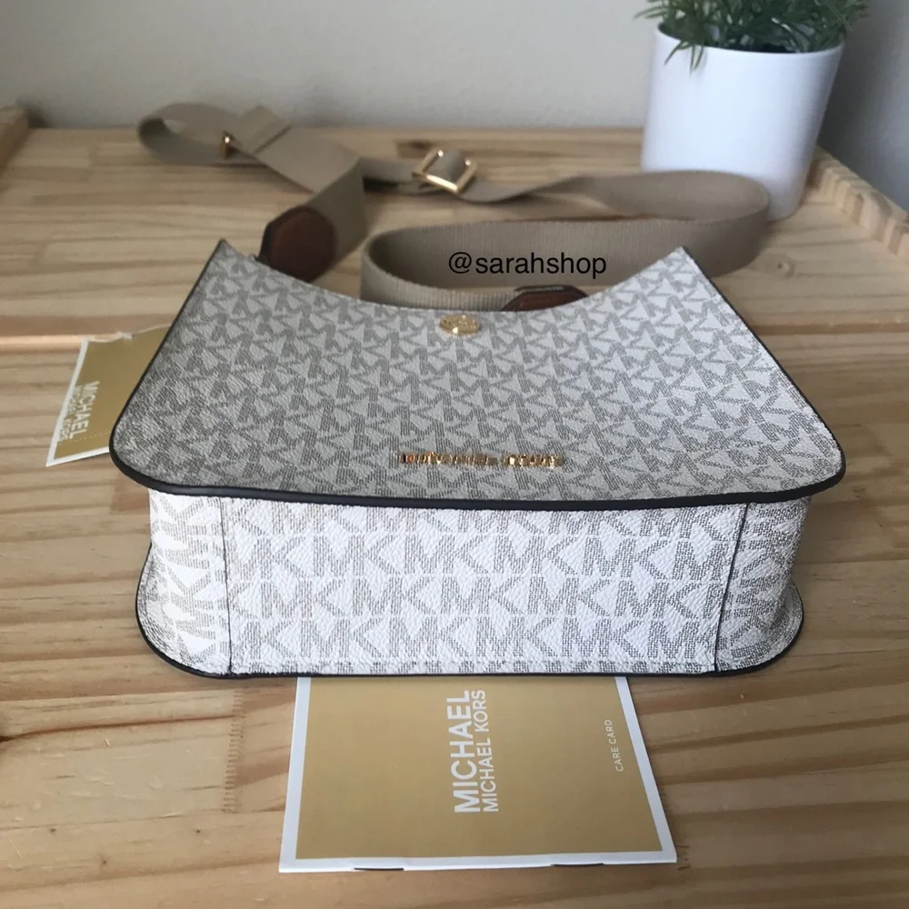 🌼Michael Kors Purse - Picture 5 of 11